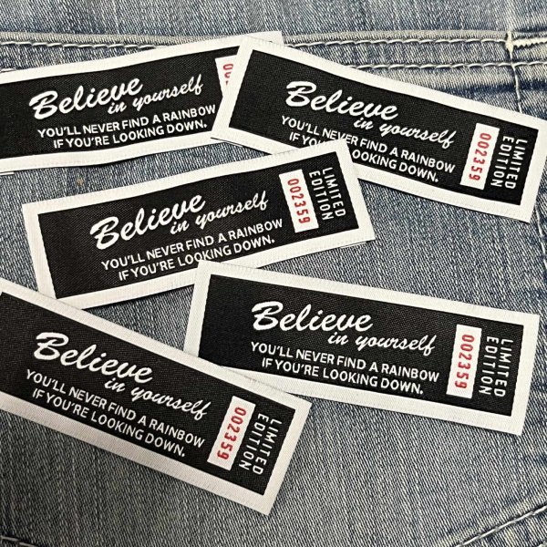 画像2: フレームロゴタグ 横長 Believe 黒×白フレーム (2)