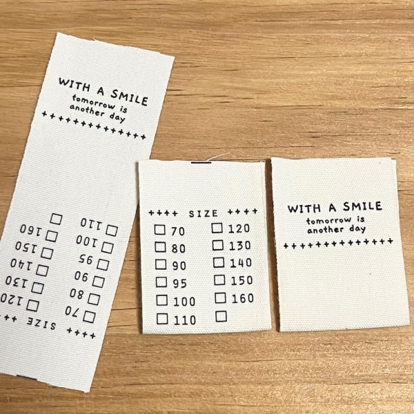 画像1: サイズお名前プリントタグ　with a smile (1)